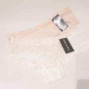 NWT Free to Live lace‎ underwear